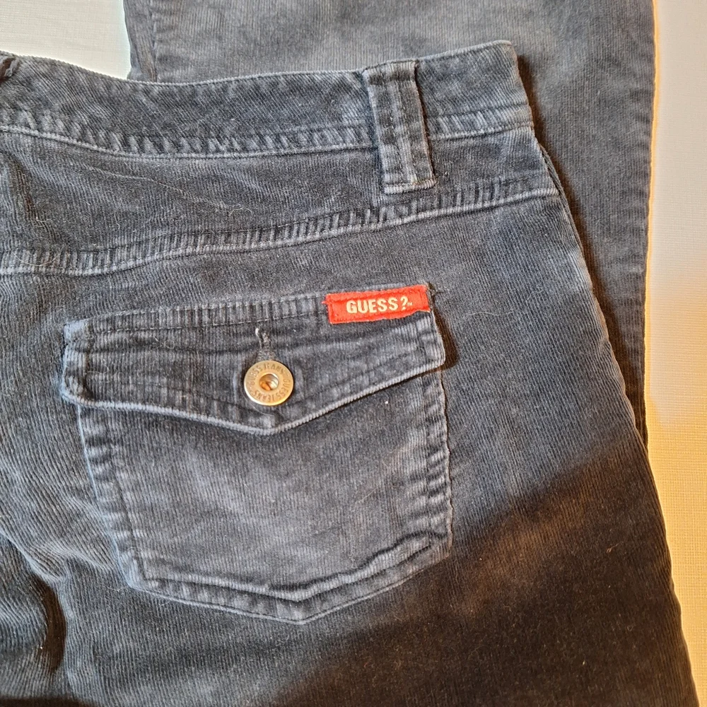 Guess vintage black